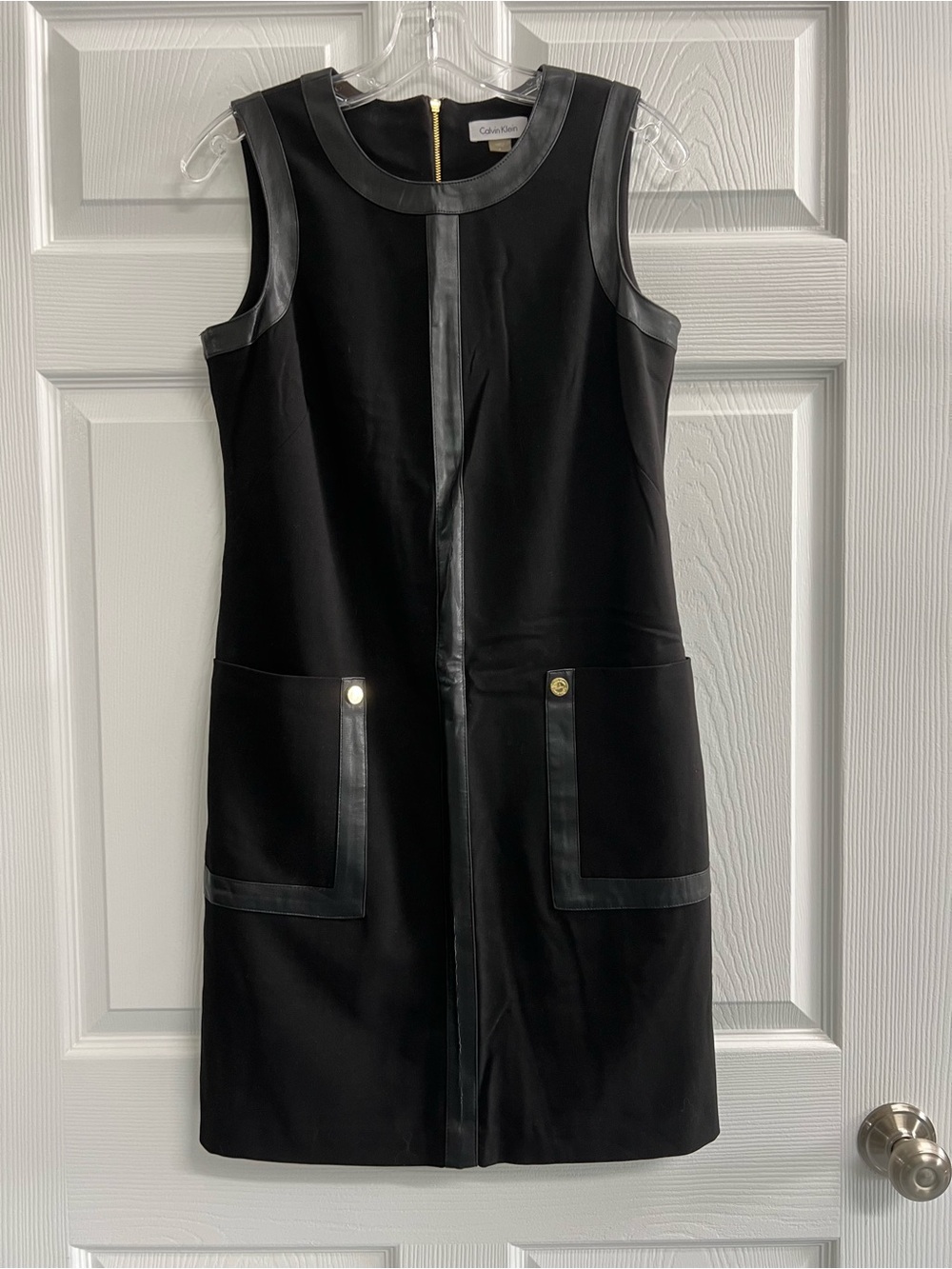 Calvin Klein Black Sheath Sleeveless Knee Length Dress - Size 6 - VGUC
